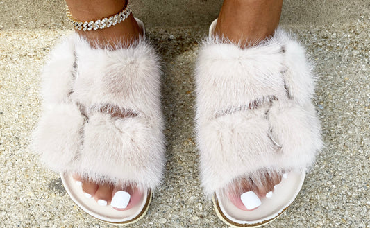 Preorder White/Grey mink luxe fur slides